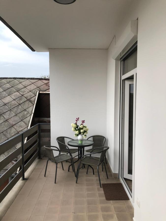 Pupos Apartman Szigliget Luaran gambar